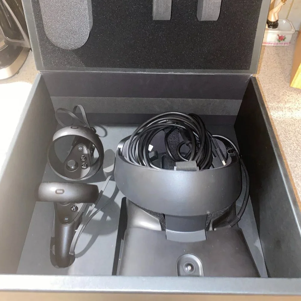 Oculus Rift S - Picture 1 of 10